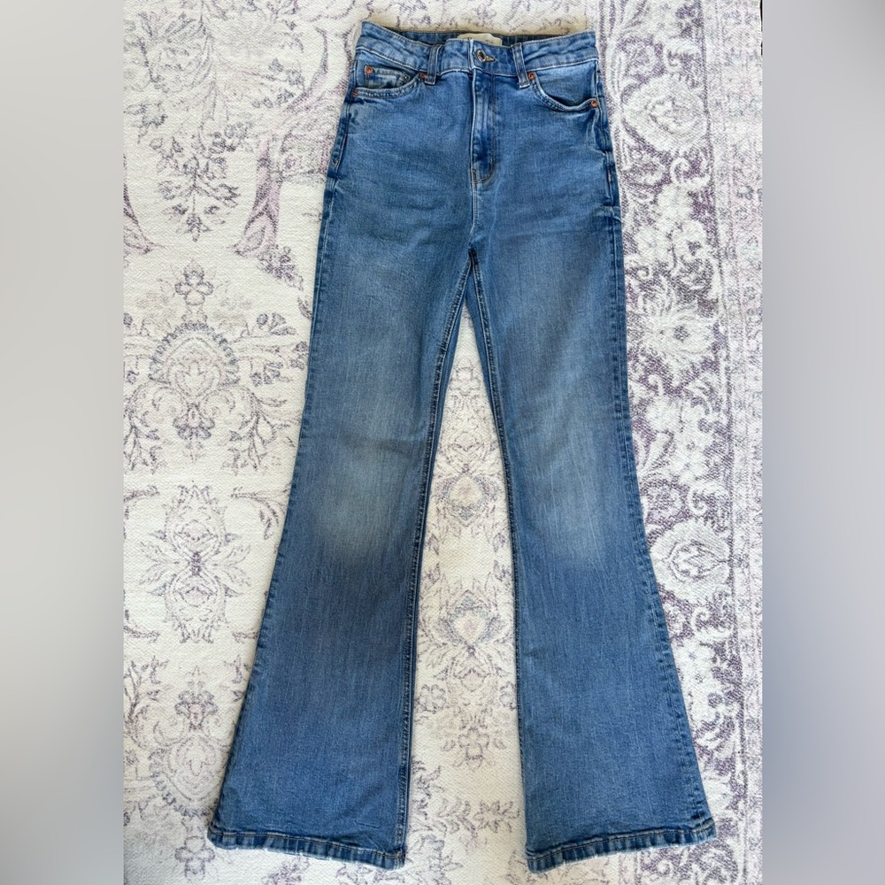 Zara High Rise Flared Jeans
